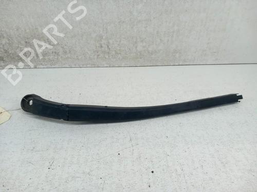 Used Front windshield wiper arm HONDA CIVIC VIII Hatchback (FN, FK) 2.2 CTDi (FK3) (140 hp) 28740756