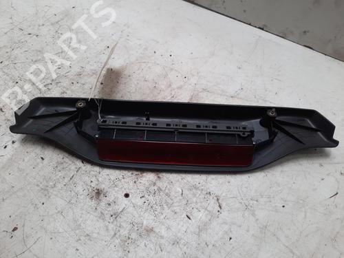 Luz central de freno FIAT PUNTO (188_) 1.3 JTD 16V (70 hp) 28775341