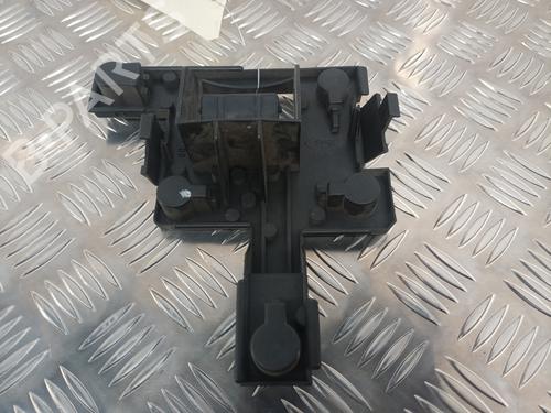 lamp-holder-ford-mondeo-ii-bap-1996-1997-1998-1999-2000-28782616 main image