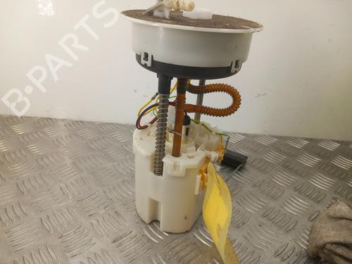 Used Fuel pump Fuel pump OPEL AGILA B (H08) 1.2 (F68) (86 hp) 28781826 28781826