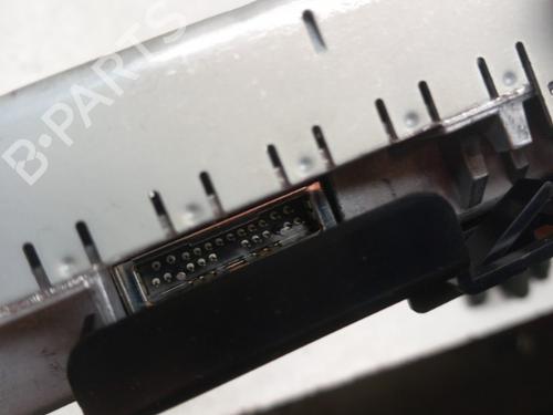 display-monitor-audi-a4-b8-8k2-2007-2008-2009-2010-2011-2012-2013-2014-2015-2016-2017-28737775 main image