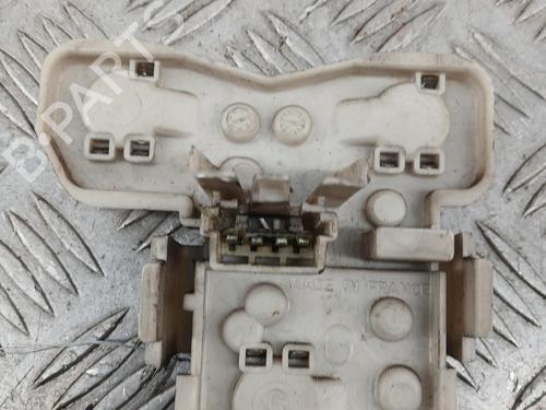 Used Lamp holder Lamp holder RENAULT 21 (B48_) 2.1 Turbo-D (B486, B488, B48V) (88 hp) 39581961 39581961