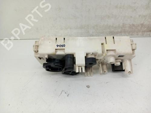 Commande Chauffage PEUGEOT 306 Hatchback (7A, 7C, N3, N5) 1.9 D (68 hp) 28784060