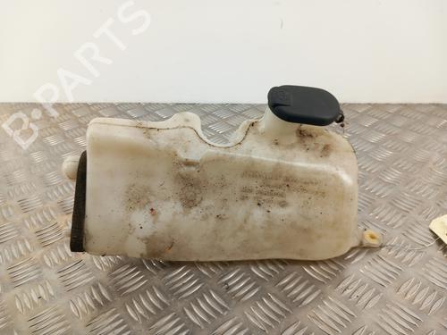 Used Windscreen washer tank RENAULT CLIO II (BB_, CB_) 1.5 dCi (B/CB07) (65 hp) 28734996