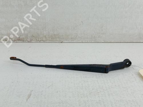 Used Front windshield wiper arm CHEVROLET LACETTI (J200) 2.0 D (121 hp) 28772776