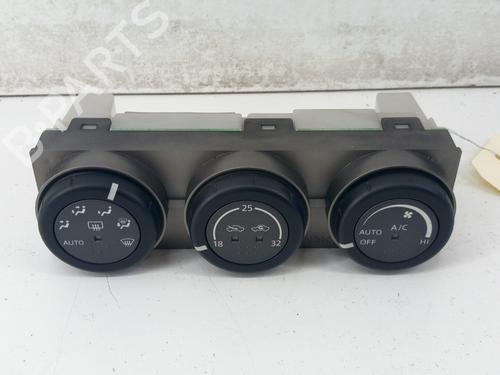 Used Climate control NISSAN X-TRAIL I (T30) 2.2 Di 4x4 (114 hp) 28773190