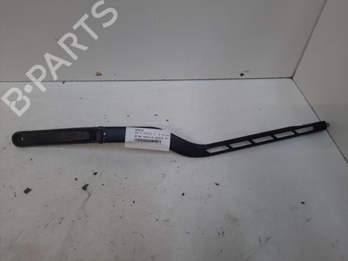 Used Front windshield wiper arm AUDI A3 (8P1) 2.0 TDI 16V (140 hp) 28757827