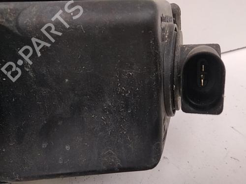 Feu de brouillard avant droit VW POLO V (6R1, 6C1) 1.6 TDI (90 hp) 28791404