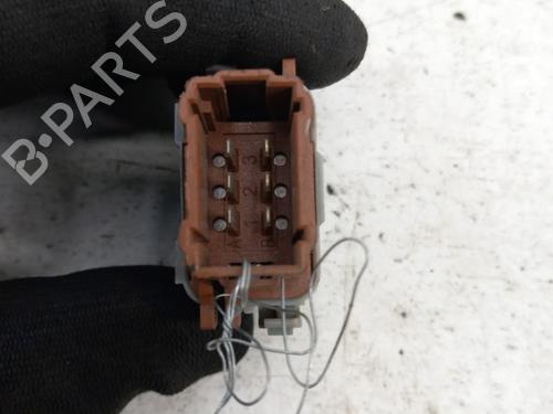 Højre fortil elrude kontakt RENAULT SCÉNIC II (JM0/1_) 1.5 dCi (JM1E, JM16) | BP30056479I26 