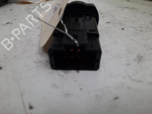 Used Warning switch DACIA DUSTER (HS_) 1.5 dCi (86 hp) 28769316