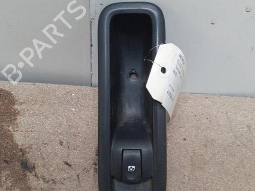 Used Switch RENAULT CLIO III (BR0/1, CR0/1) 1.2 16V (BR02, BR0J, BR11, CR02, CR0J, CR11) (75 hp) 28765231