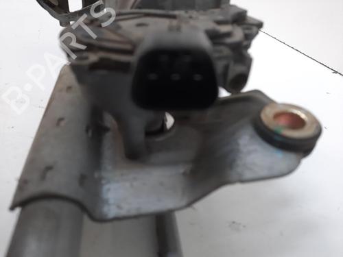 Used Front wiper motor TOYOTA YARIS (_P1_) 1.0 (SCP10_, SCP10R) (68 hp) 28785399