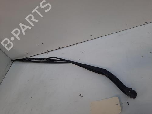 Used Front windshield wiper arm TOYOTA PROACE Van (MDX_) 2.0 D (MDX3) (128 hp) 28758164