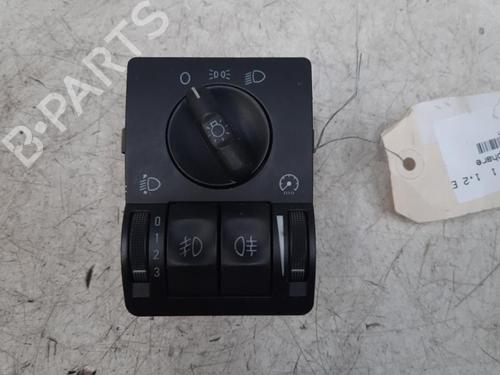 headlight-switch-opel-corsa-c-x01-2000-2001-2002-2003-2004-2005-2006-2007-2008-2009-28748028 main image