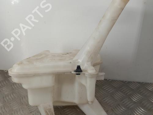 Windscreen washer tank TOYOTA YARIS (_P13_) 1.0 (KSP130_, KSP130) | BP28734926C113