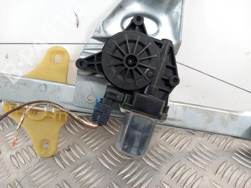 Rudehejsemekanisme Højre foran DACIA DUSTER (HM_) 1.5 dCi 115 (HMAD) | BP29569215C23 