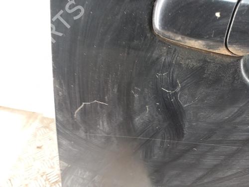 Used Right front door Right front door 28736968 28736968