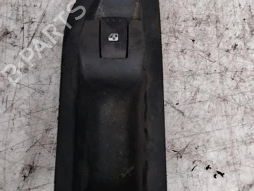 Used Right rear window switch RENAULT LAGUNA II Grandtour (KG0/1_) 1.9 dCi (125 hp) 28760292