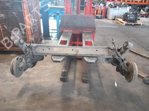 Used Rear axle RENAULT CLIO V (B7_) 1.5 Blue dCi 85 (B7AG) (86 hp) 28780892