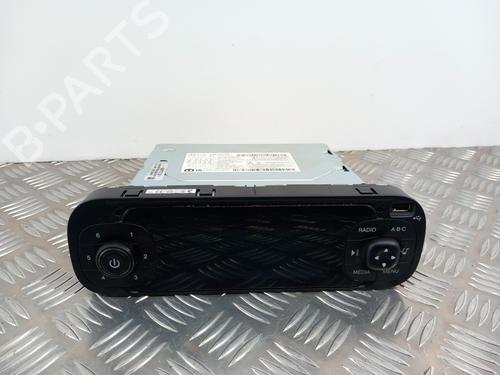 Used Radio Radio FIAT PANDA (312_, 319_) 0.9 Natural Power (312PXN1A) (80 hp) 28782432 28782432
