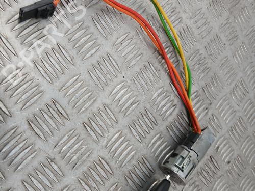 Used Ignition barrel Ignition barrel NISSAN PRIMASTAR Van (X83) 2.0 dCi 115 (114 hp) 36446088 36446088