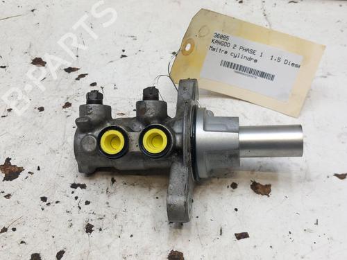 Brake master cylinder RENAULT KANGOO / GRAND KANGOO II (KW0/1_) 1.5 dCi 90 (KW05, KW08, KW0G, KW11) | BP28756118M77 