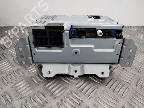 Used Radio Radio FORD FIESTA VII (HJ, HF) 1.0 EcoBoost (95 hp) 28736039 28736039