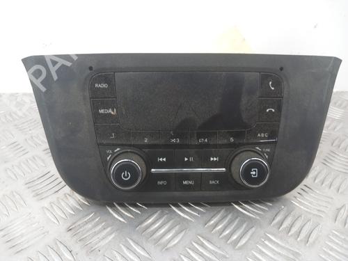 Radio IVECO DAILY VI Van 35S21, 35C21, 40C21, 50C21 (205 hp) 28756562