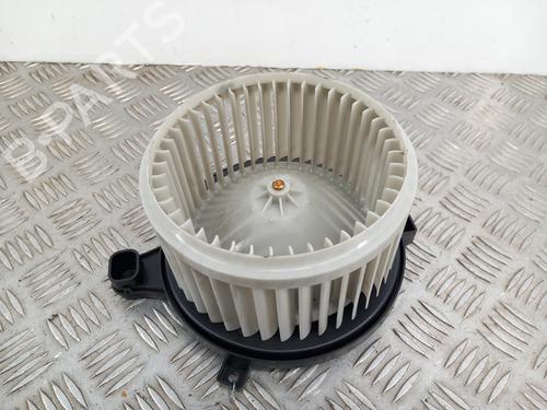 Used Heater blower motor Heater blower motor RENAULT MEGANE E-TECH SUV EV60 (BNJ1) (218 hp) 29412340 29412340