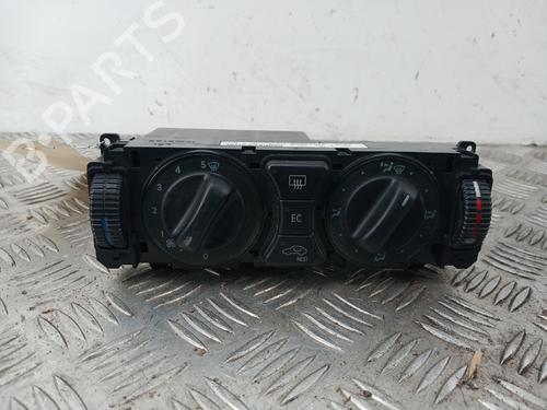 Used Climate control Climate control MERCEDES-BENZ E-CLASS (W210) E 320 CDI (210.026) (197 hp) 33829124 33829124