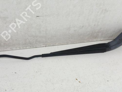 Used Front windshield wiper arm VOLVO S60 I (384) D5 (163 hp) 28784426