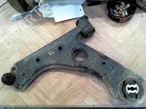 Used Left front suspension arm PEUGEOT BIPPER (AA_) 1.4 HDi (68 hp) 28792415