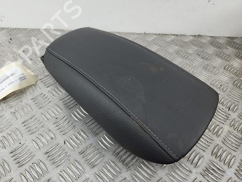 Used Armrest / Center console FORD MONDEO V Turnier (CF) 2.0 Hybrid iVCT (188 hp) 29412278