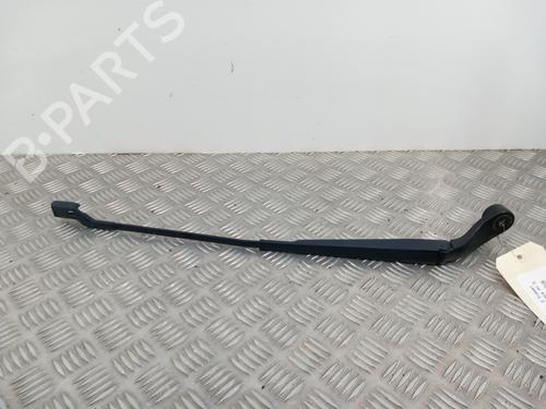 Used Front windshield wiper arm CITROËN DS5 2.0 BlueHDi 180 (180 hp) 28742452