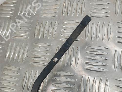 Front windshield wiper arm RENAULT MEGANE II Estate (KM0/1_) 1.5 dCi (KM16, KM1E) | BP28735604C143 