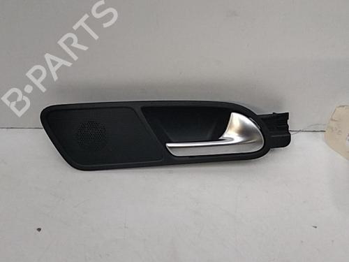 Used Rear right interior door handle Rear right interior door handle VW TIGUAN (5N_) 2.0 TDI 4motion (140 hp) 28747684 28747684