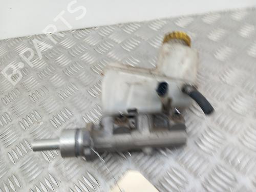 Used Brake master cylinder FIAT STILO Multi Wagon (192_) 1.9 JTD (115 hp) 28736661