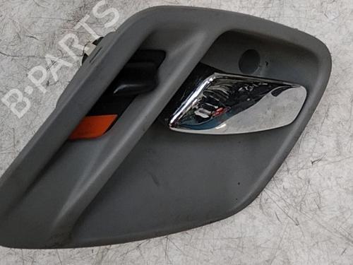 Used Front right interior door handle Front right interior door handle JEEP GRAND CHEROKEE II (WJ, WG) 2.7 CRD 4x4 (163 hp) 28763125 28763125