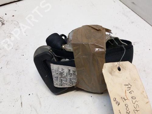 Used Rear right seatbelt Rear right seatbelt TOYOTA YARIS (_P9_) 1.4 D-4D (NLP90_, NLP90R) (90 hp) 28778936 28778936