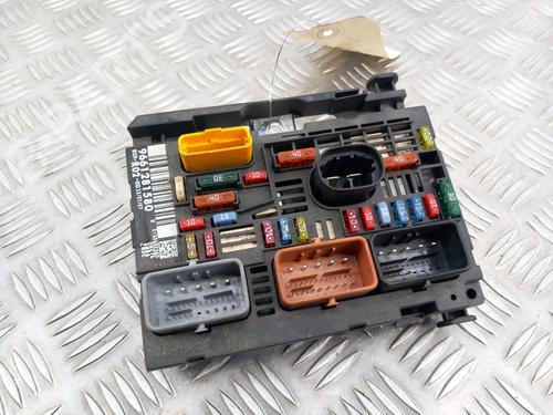 Used Fuse box PEUGEOT 407 (6D_) 1.6 HDi 110 (6D9HZC, 6D9HYC) (109 hp) 28756650