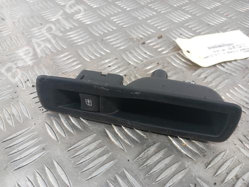 Venstre bak elrute bryter RENAULT MEGANE III Hatchback (BZ0/1_, B3_) 1.5 dCi (BZ0C) (90 hp) 28782109