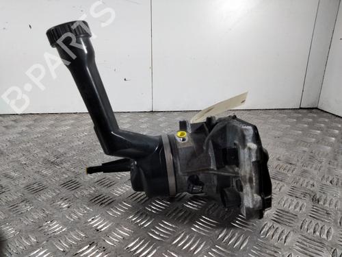 Used Steering pump PEUGEOT 308 I (4A_, 4C_) 1.6 HDi (109 hp) 28741764