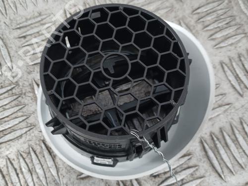 Air vent RENAULT TWINGO III (BCM_, BCA_) 0.9 TCe 90 (BCM9, BCM2) | BP32335270I21 - Image 3