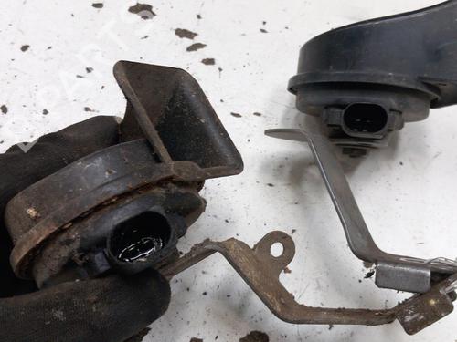 Used Horn Horn VW TOURAN (1T1, 1T2) 1.9 TDI (105 hp) 28766445 28766445