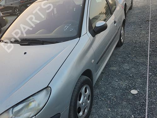 Used Parts PEUGEOT 206 Hatchback (2A/C) 1.4 i 5004080