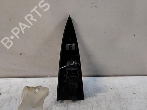 Used Right rear window switch NISSAN NOTE (E11, NE11) 1.6 (110 hp) 28759485