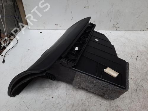Used Glove box PEUGEOT 407 Coupe (6C_) 2.0 HDi (163 hp) 28763304
