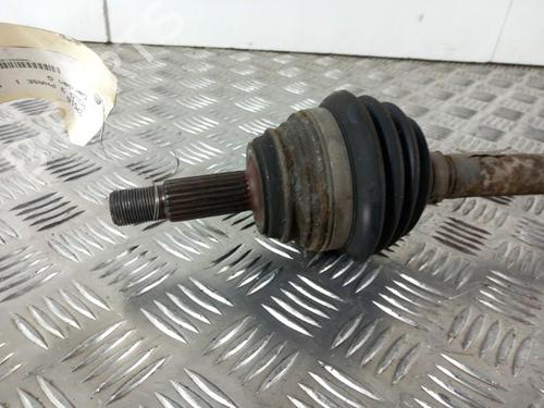 Used Left front driveshaft VW POLO III (6N1) 60 1.4 (60 hp) 28784093