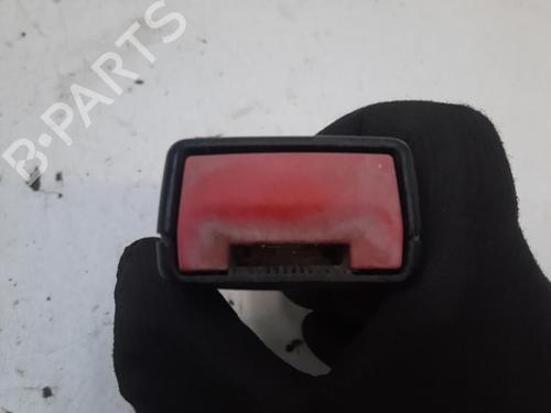 Used Seat buckle MERCEDES-BENZ VITO Bus (W639) 111 CDI (639.701, 639.703, 639.705) (109 hp) 28756338