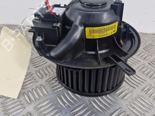 Ventilator motor AUDI A3 Sportback (8PA) 2.0 TDI 16V (140 hp) 29567348